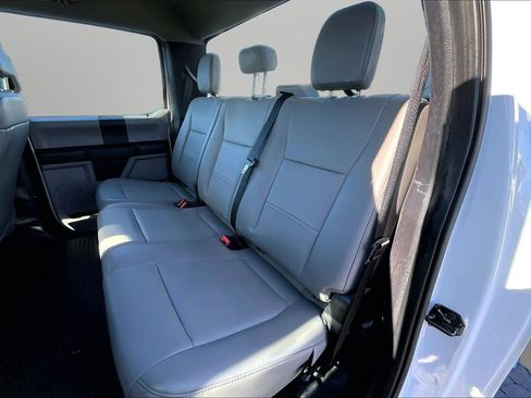 Used 2020 Ford F350 Lariat image 18