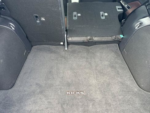 Certified 2023 Nissan Kicks SR FWD image 15