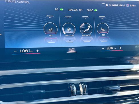 Certified 2024 BMW M440i Convertible w/ Premium Package image 16