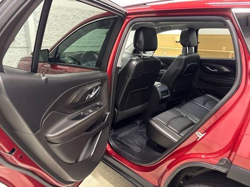 Used 2019 GMC Terrain SLT w/ Preferred Package AWD/4WD image 31