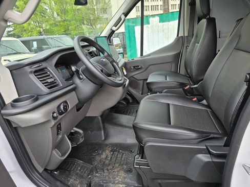 New 2026 Ford Transit 250 148 Medium Roof Extended AWD image 13
