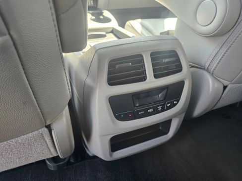 Used 2018 Honda Pilot EX-L image 13
