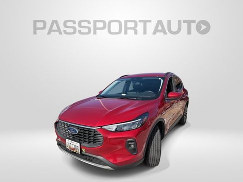 Used 2025 Ford Escape SE FWD image 37