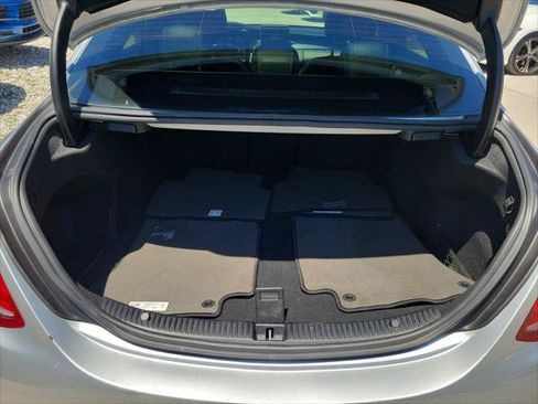 Used 2018 Mercedes-Benz C 300 Sedan image 6