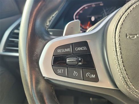 Used 2022 BMW X5 xDrive40i w/ M Sport Package image 28