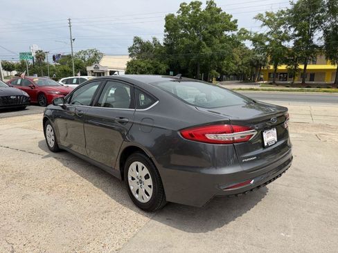 Used 2020 Ford Fusion S FWD image 6