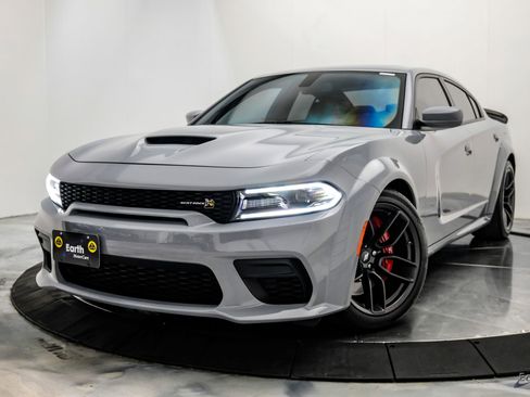 Used 2021 Dodge Charger Scat Pack image 5