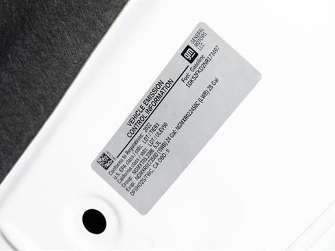 Used 2022 GMC Yukon XL SLE w/ Gmc Pro Safety Plus Package image 16