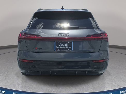 Used 2024 Audi Q8 e-tron Prestige w/ Prestige Package AWD/4WD image 7