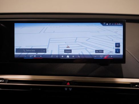 Used 2026 BMW iX xDrive60 image 12