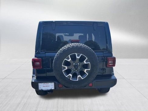 Certified 2025 Jeep Wrangler Unlimited Sahara w/ Safety Group AWD/4WD image 7