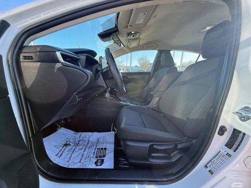 Used 2024 Toyota Corolla LE image 23