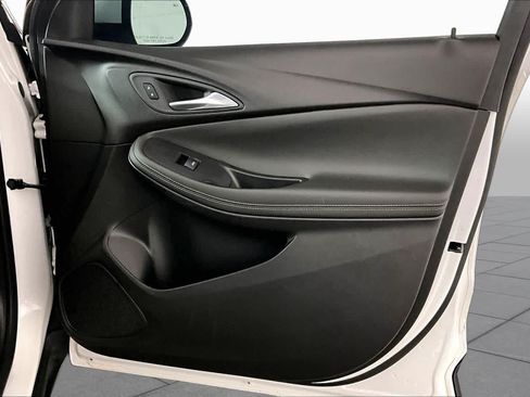Used 2024 Buick Encore GX Preferred FWD image 21
