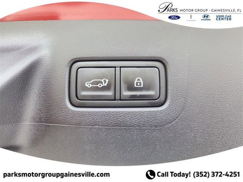 New 2025 Hyundai Santa Fe XRT image 9