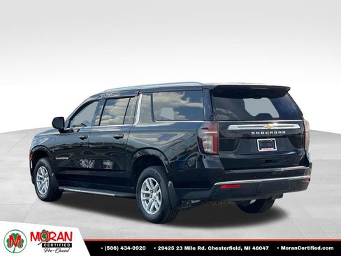 Used 2023 Chevrolet Suburban LS AWD/4WD image 4