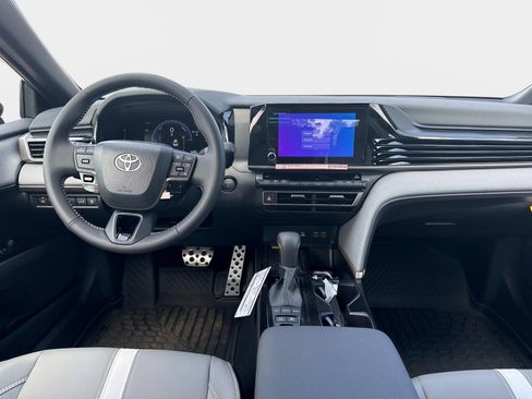New 2026 Toyota Camry SE FWD image 13