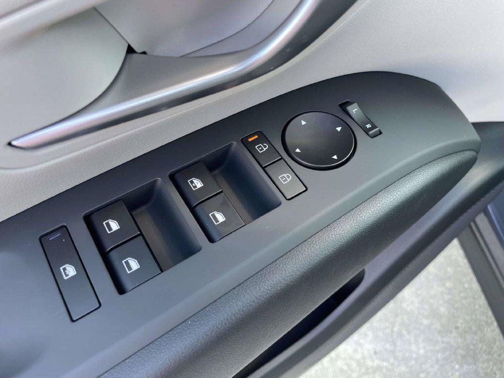 New 2026 Hyundai Tucson SE FWD image 38