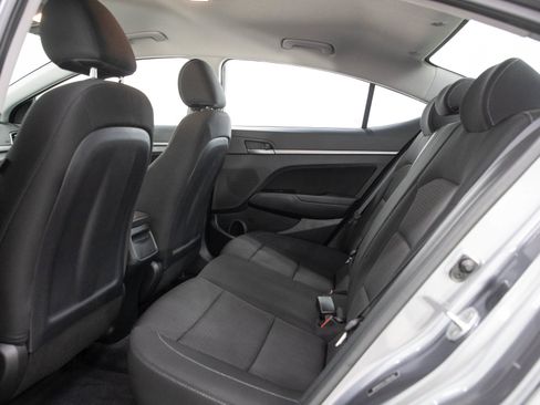 Used 2018 Hyundai Elantra SEL w/ Cargo Package FWD image 13