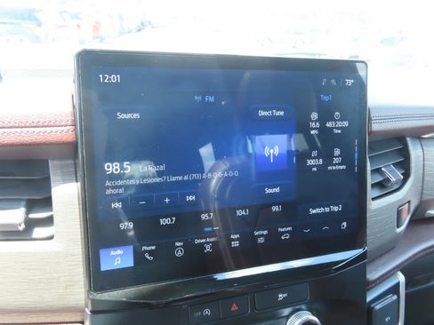 Used 2024 Ford Expedition Limited AWD/4WD image 31