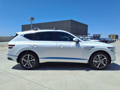 Certified 2026 Genesis GV80 2.5T Select AWD/4WD image 7