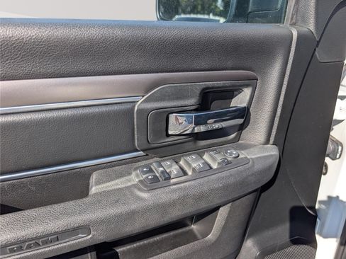 Used 2024 RAM 1500 Warlock RWD image 19