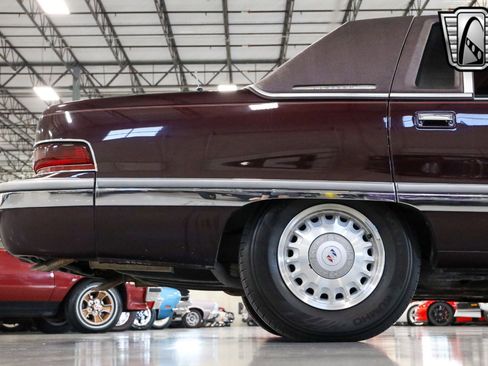 Used 1996 Buick Roadmaster Limited image 8