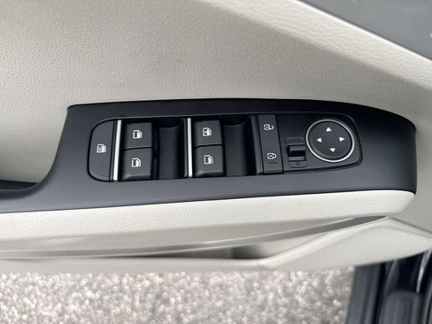Used 2022 Kia Soul LX FWD image 22