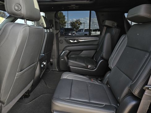 Used 2022 GMC Yukon Denali image 26