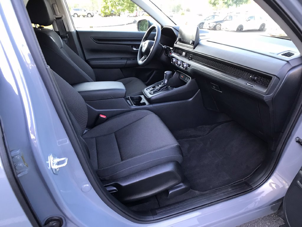 Certified 2025 Honda CR-V LX image 28