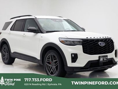 Used 2025 Ford Explorer ST-Line w/ ST-Line Street Pack