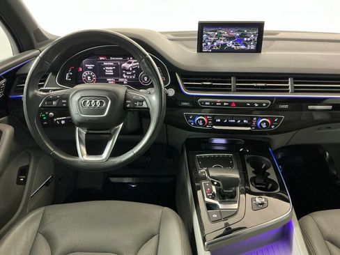 Used 2018 Audi Q7 3.0T Prestige w/ Prestige Package AWD/4WD image 9