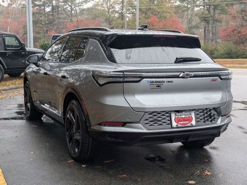 New 2026 Chevrolet Equinox EV RS image 4