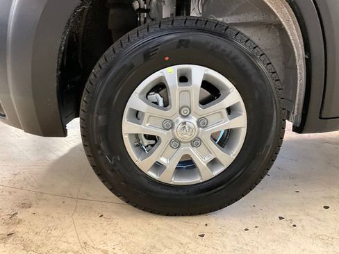 New 2025 RAM ProMaster 1500 w/ Quick Order Package 22G SLT image 13