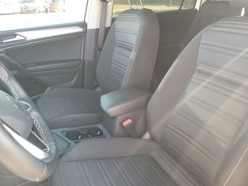 Used 2024 Volkswagen Tiguan S FWD image 21