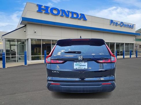 Used 2024 Honda CR-V LX image 5