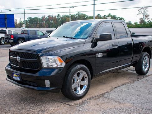 Used 2013 RAM 1500 Express image 2