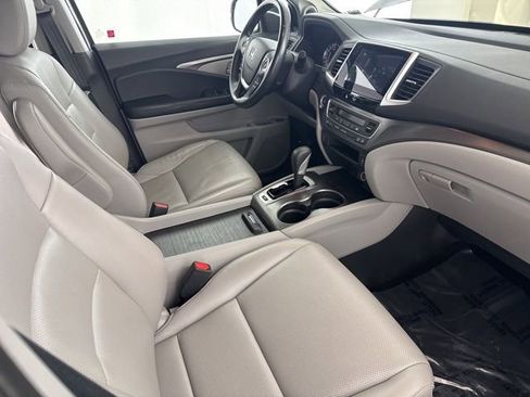 Certified 2017 Honda Ridgeline RTL-T image 27