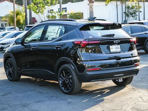 New 2027 Chevrolet Bolt RS w/ Technology Package FWD image 4