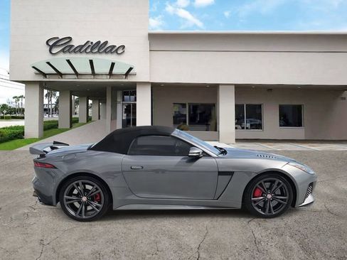 Used 2019 Jaguar F-TYPE SVR image 6