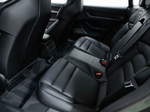 Certified 2022 Porsche Taycan Turbo S AWD/4WD image 34