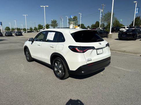 Used 2026 Honda HR-V LX image 5