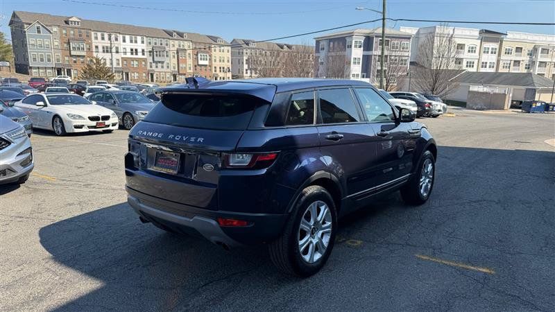 Used 2016 Land Rover Range Rover Evoque SE AWD/4WD image 17