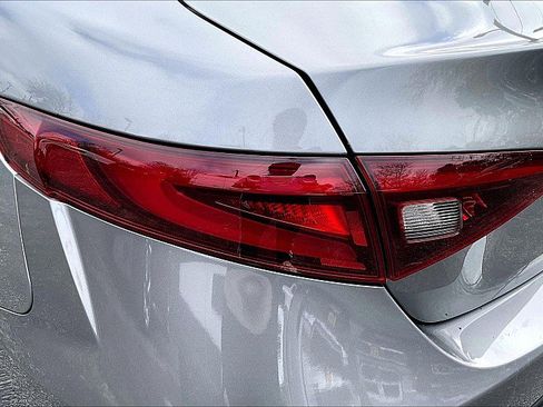 Used 2018 Alfa Romeo Giulia Ti Sport w/ Quick Order Package 22U Sport image 29