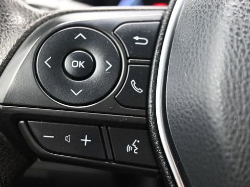 Used 2019 Toyota Camry LE FWD image 23