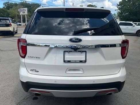 Used 2017 Ford Explorer Limited w/ Equipment Group 301A FWD image 8