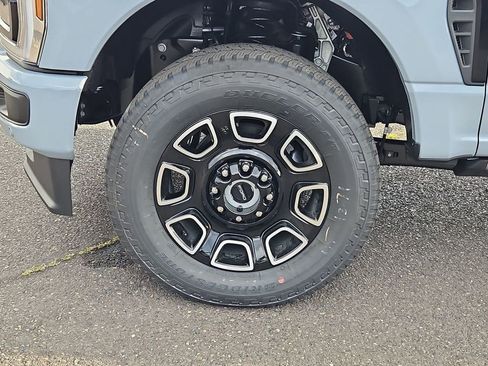 New 2026 Ford F250 Platinum image 36