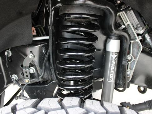 Used 2024 Ford F250 Platinum w/ FX4 Off-Road Package AWD/4WD image 19