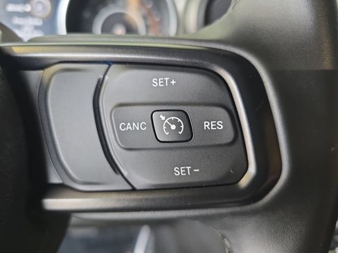 Used 2019 Jeep Wrangler Unlimited Sport S AWD/4WD image 19