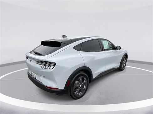 Certified 2023 Ford Mustang Mach-E Select image 5