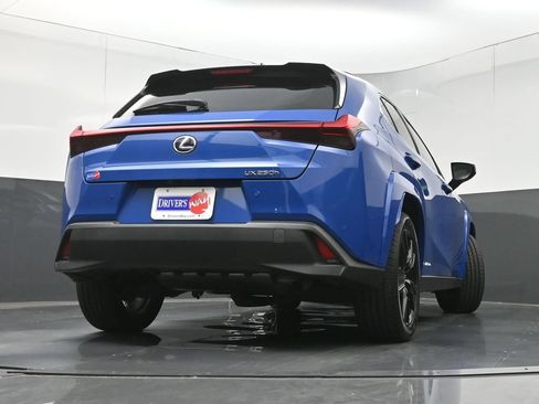 Used 2021 Lexus UX 250h w/ Premium Package AWD/4WD image 29